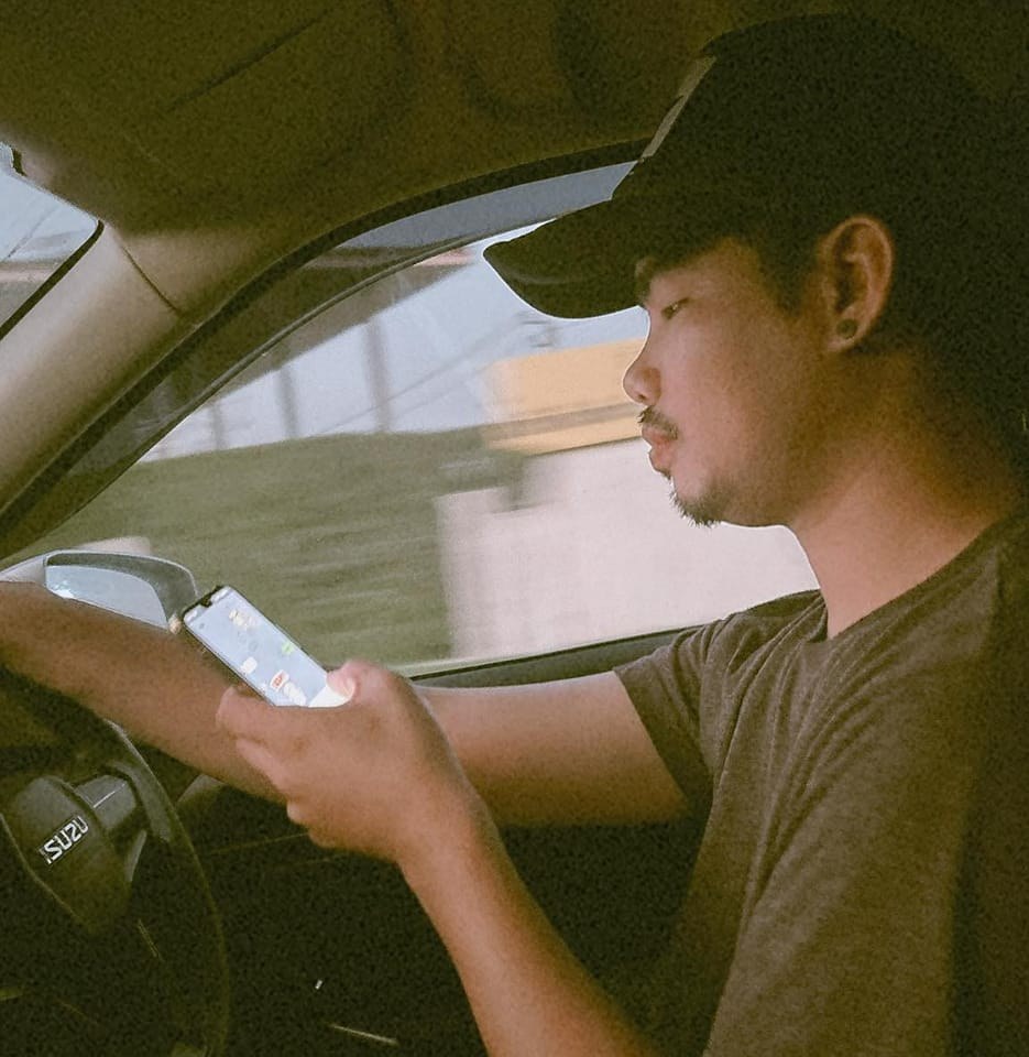 แบงค์ ธนิก